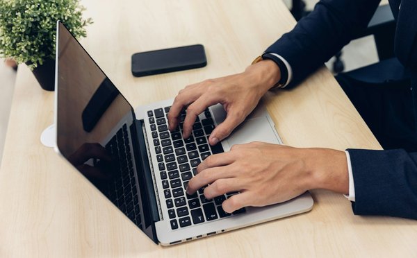 Optimisez votre entreprise avec ces prompts chatgpt révolutionnaires